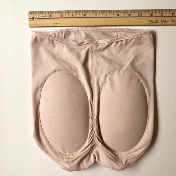 NWT Fredrick’s Of Hollywood Booty Boost Panty Wear - Picture 4 of 5